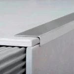 Ángulo Especial Atrim 10x30 mm Acero Inoxidable Esmerilado - Imagen 2