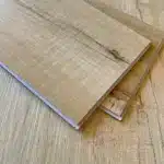 Piso Vinílico Kflooring AquaS Roble Claro 4.5 mm SPC Tránsito Comercial Intenso Click 2,63 m² - Imagen 2