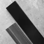 Zócalo Frigg Prisma Negro EPS Antihumedad 10 cm - Imagen 2