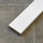 Zócalo Recto Foliado Blanco Frigg 7cm MDF Madera Piso Pared 2.75m - Imagen 2