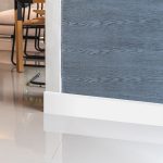 Cuartacaña PVC 9x9 mm Blanco Texturada Tira 2.8 m