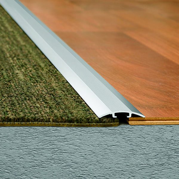 Separador con Quick-Fix Atrim 5 mm Aluminio Oro Mate