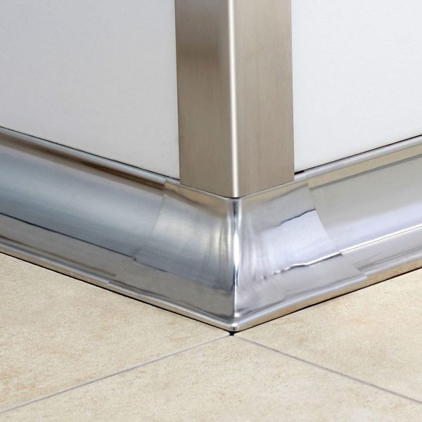 Esquinero Sanitario Externo Atrim 25x25 mm Acero Inoxidable Brillante